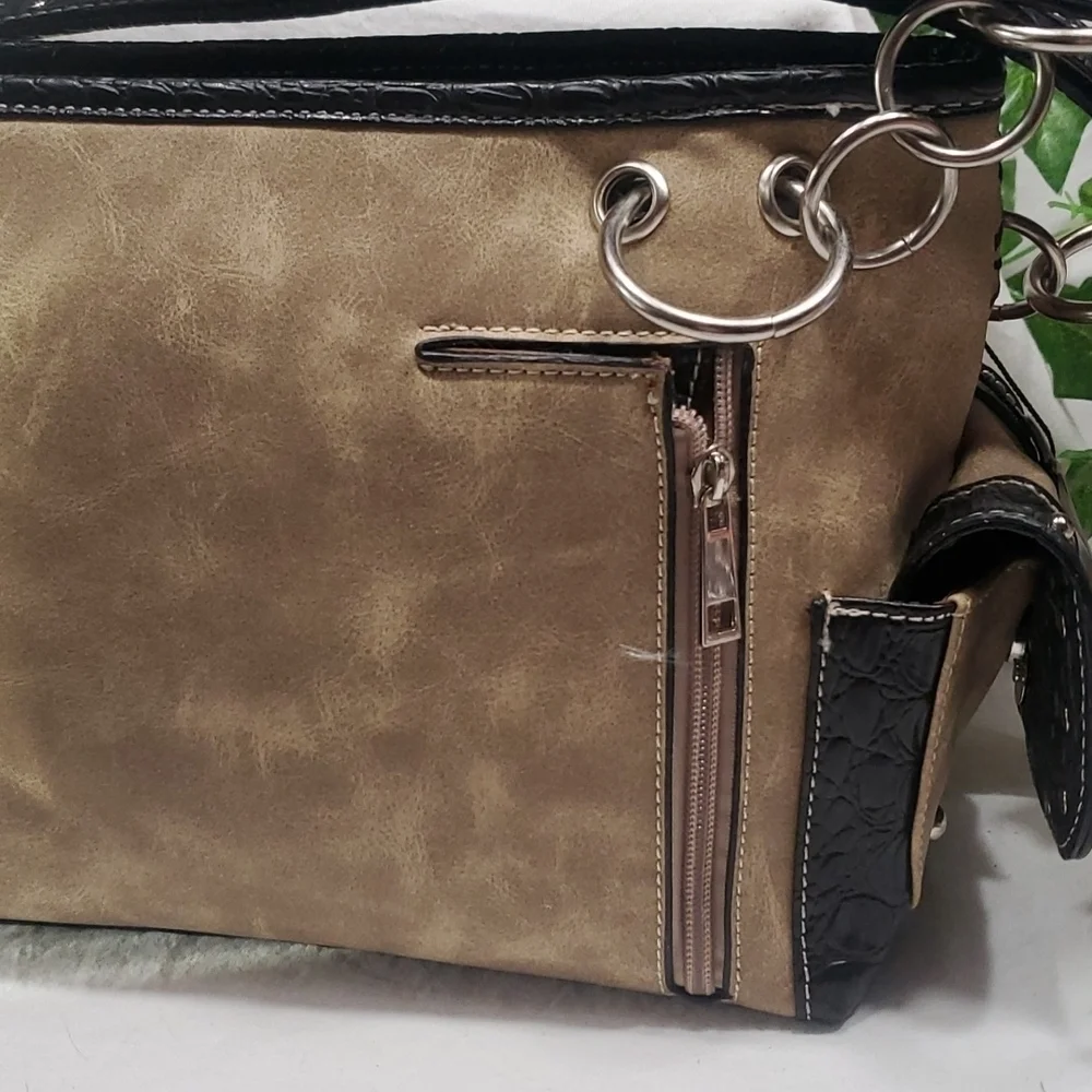 NWT SUGAR SKULL CONSEALED WEAPONS BAG